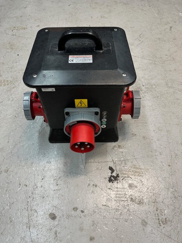 Hire 125a 3 Phase To 2 X 32a 3 Phase + 2 x 63a 3 Phase